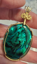 Load image into Gallery viewer, Custom Wire Wrapped Green Paua Shell Necklace/Pendant 14kgf