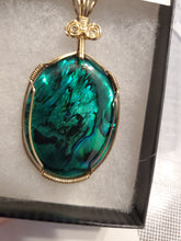 Load image into Gallery viewer, Custom Wire Wrapped Green Paua Shell Necklace/Pendant 14kgf