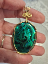 Load image into Gallery viewer, Custom Wire Wrapped Green Paua Shell Necklace/Pendant 14kgf