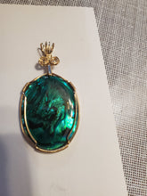 Load image into Gallery viewer, Custom Wire Wrapped Green Paua Shell Necklace/Pendant 14kgf