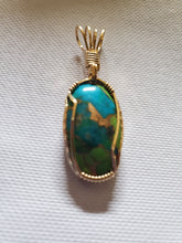 Load image into Gallery viewer, Custom wire wrapped Mojave Green Turquoise & Copper  Necklace/Pendant 14kgf