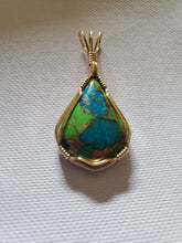 Load image into Gallery viewer, Custom wire wrapped Mojave Green Turquoise & Copper  Necklace/Pendant 14kgf