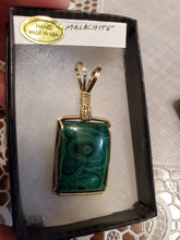 Load image into Gallery viewer, Custom Wire Wrapped Malachite Necklace/Pendant 14 Kgf