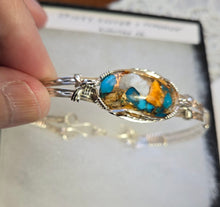 Load image into Gallery viewer, Custom Cut Polished Wire Wrapped Spiney Oyster Turquoise &amp; Bronze Bracelet Size 7 1/4 Sterling Silver