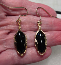 Load image into Gallery viewer, Custom Wire Wrapped Black Onyx Set: Necklace/Pendant Earrings 14 Kgf