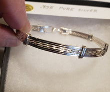 Load image into Gallery viewer, Wire Wrapped Sterling Silver Bracelet Size 7 1/2