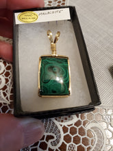 Load image into Gallery viewer, Custom Wire Wrapped Malachite Necklace/Pendant 14 Kgf